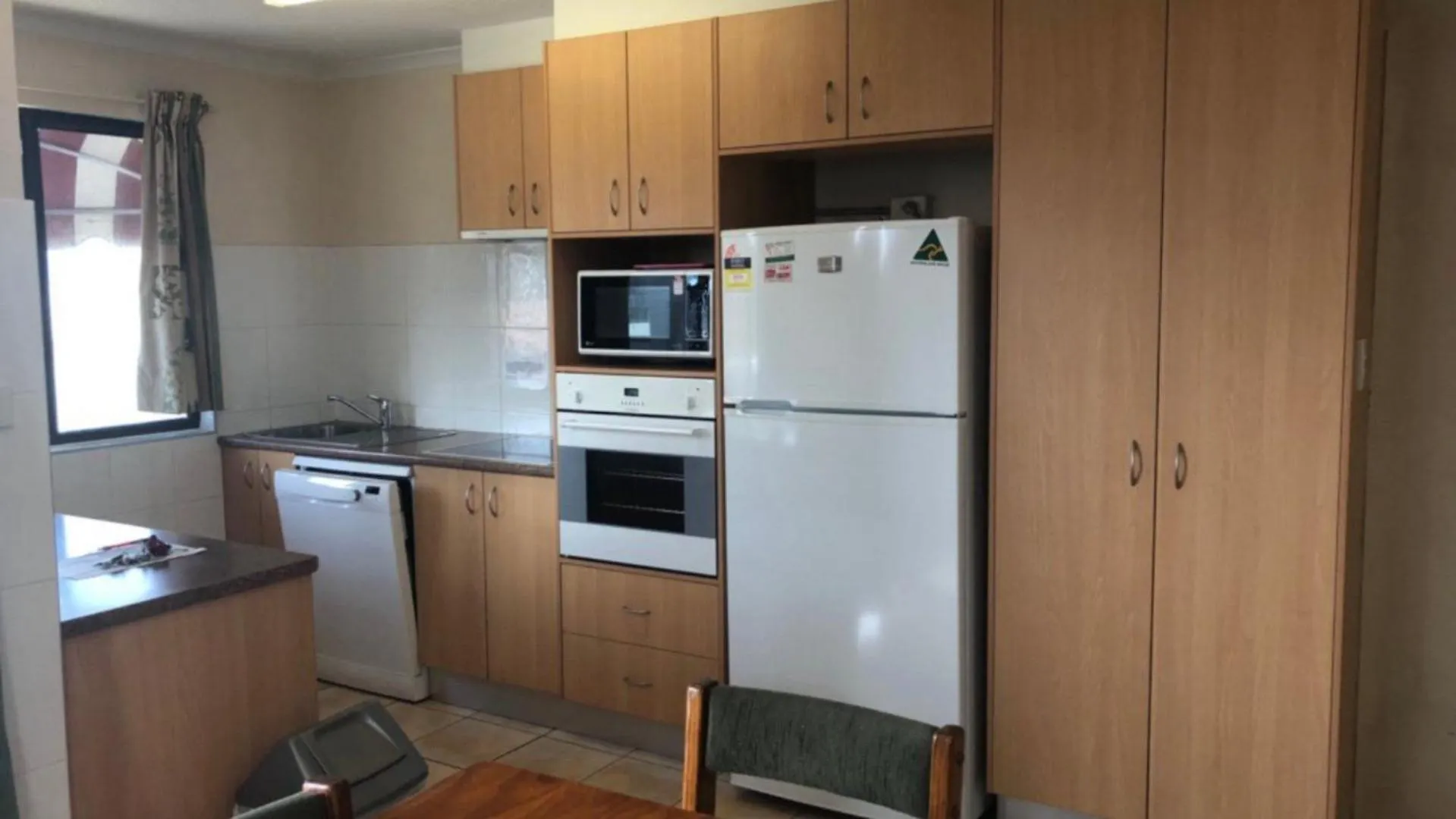 Madrid Unit 5 Apartment Caloundra