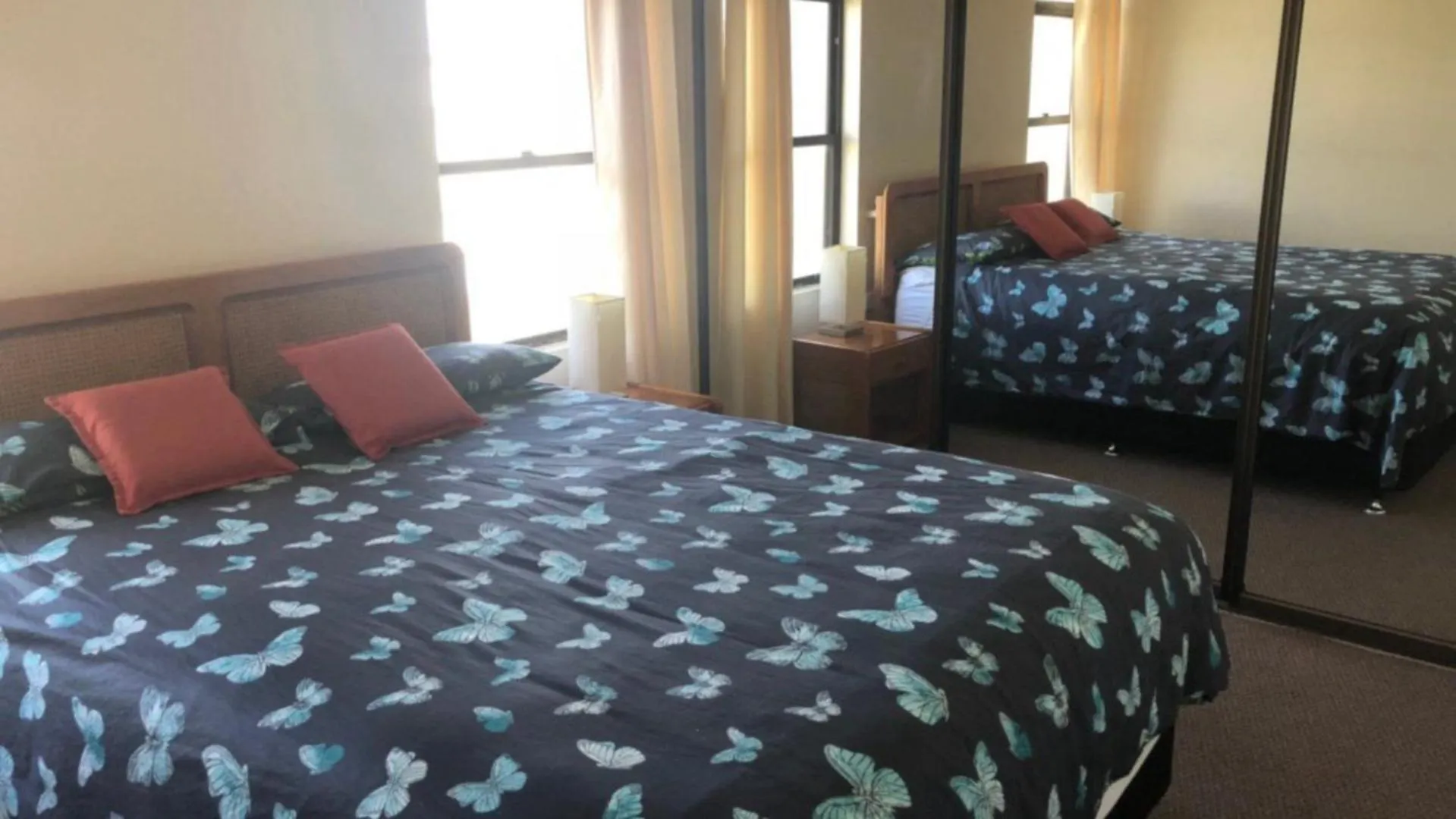 Madrid Unit 5 Apartment Caloundra